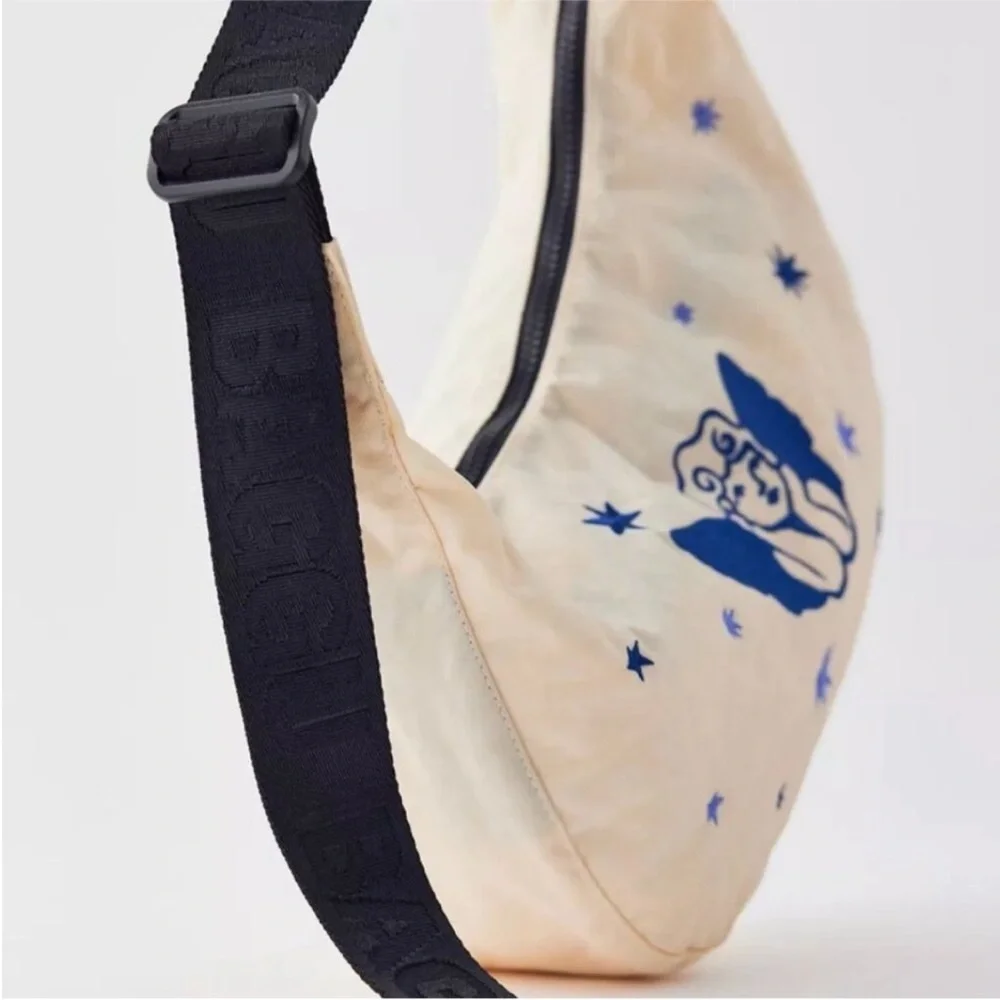 BAGGU NWT embroidered angel Cream Crossbody Bag - Picture 3 of 7